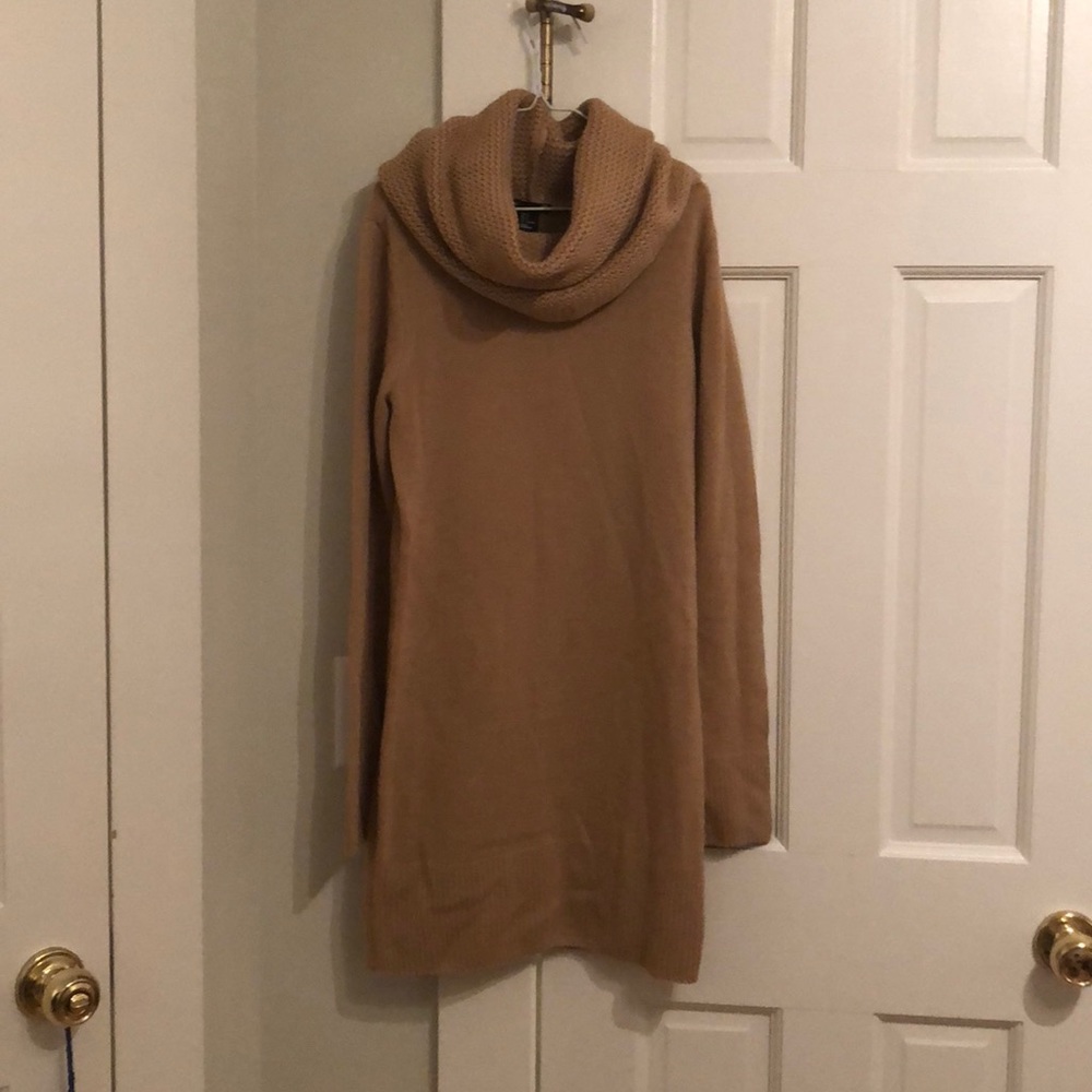 Super cute sweater dress!!